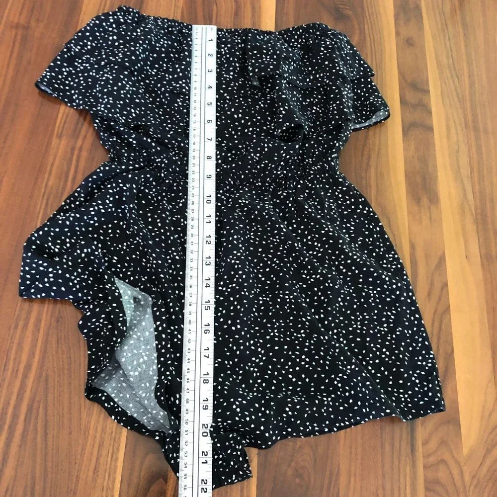 New Pins and Needles Shorts Romper‎ Small Black White Womens Rompers